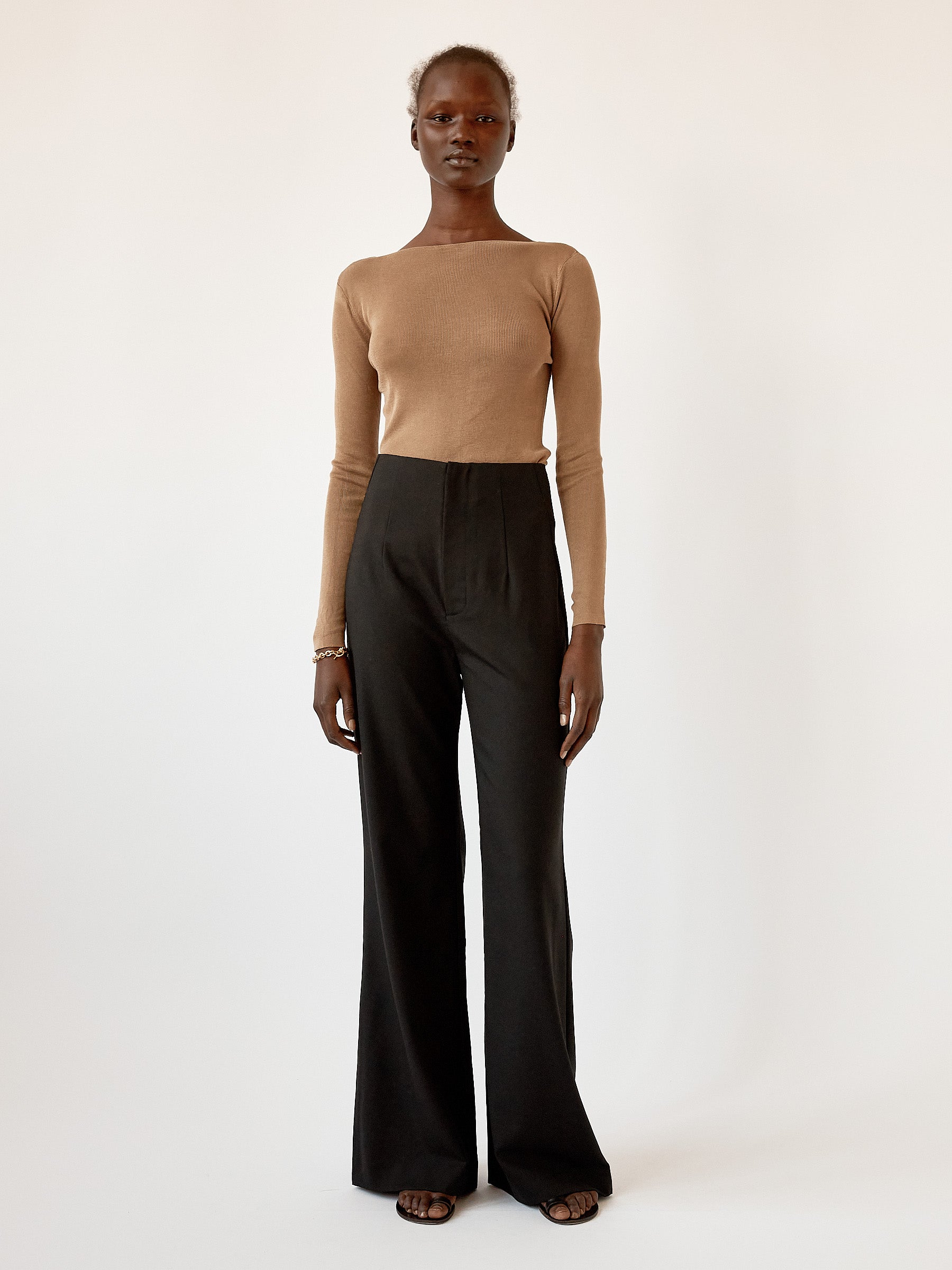 St. Agni | Mona Shorts in Black | The UNDONE