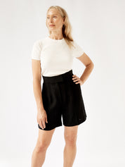 St. Agni | Linen Lola Shorts in Black | The UNDONE