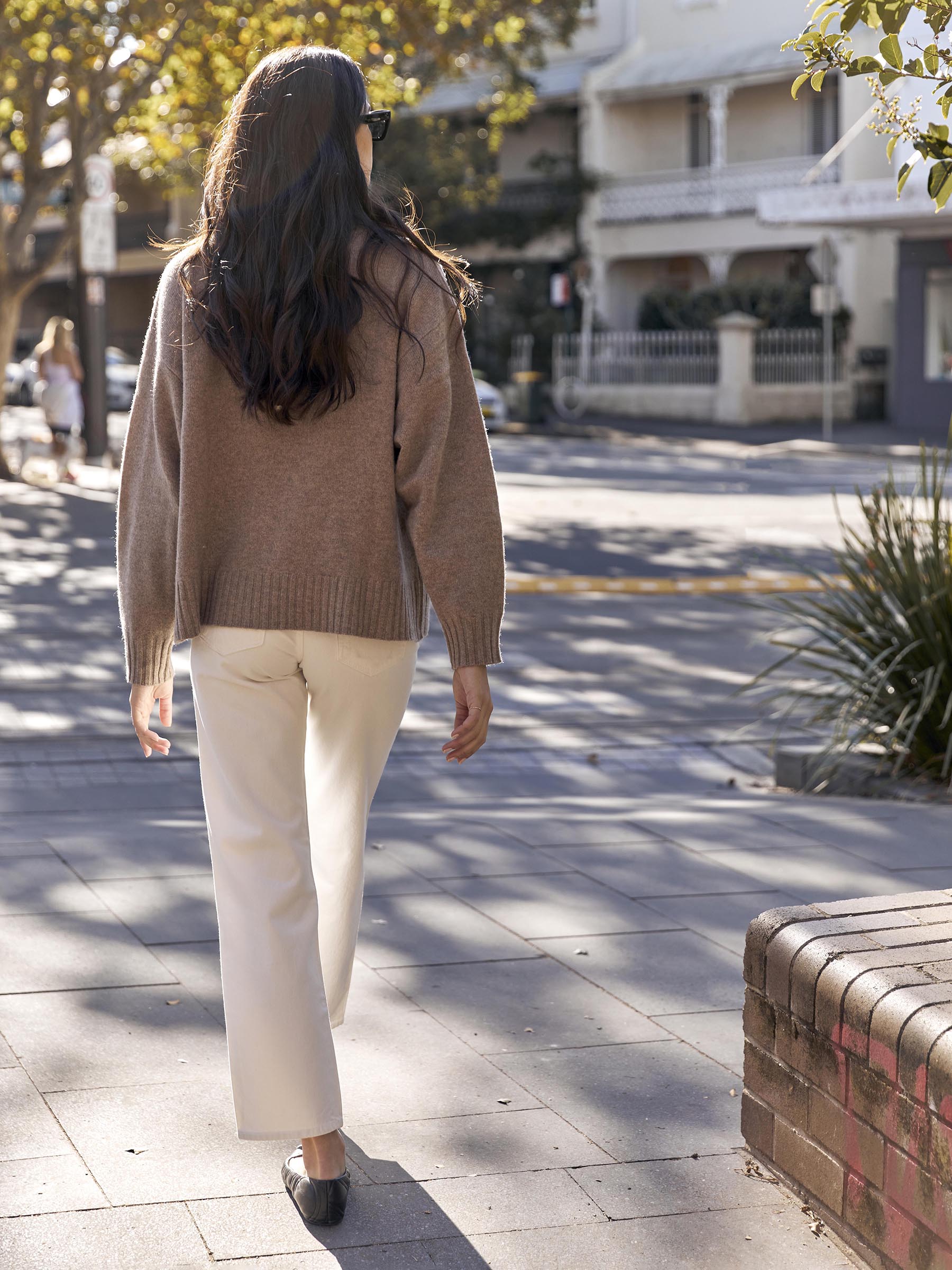 SLVRLAKE | Sophie Mid Rise Straight Leg Jean in White | The UNDONE